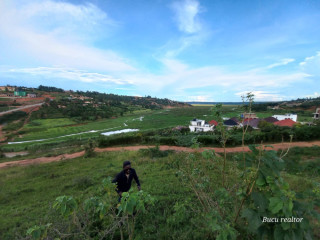 Plot ffor sale in mayang at agood place