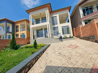 Un furnished nice house for sale in kibagabaga