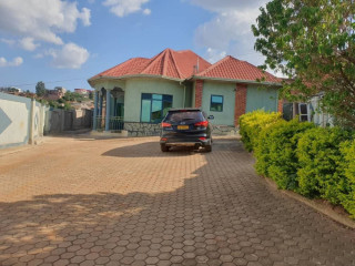 House for sale at gisozi