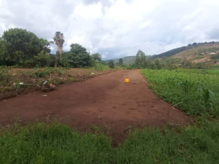 KINYINYA BIREMBO PLOT FOR SALE