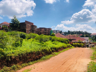 KWASEKIMONDO PLOT FOR SALE
