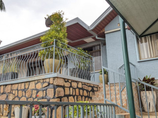 BB: 016. Gacuriro-Umucyo estate cheapest house for rent