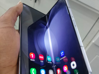 Samsung Galaxy Zfold 5