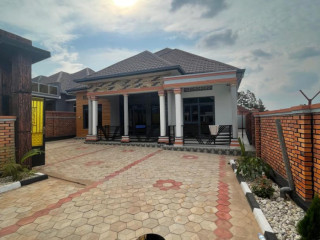 Kigali House for rent in Kicukiro Kanombe