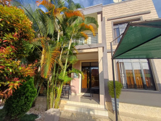 Kigali house for rent in Rusororo