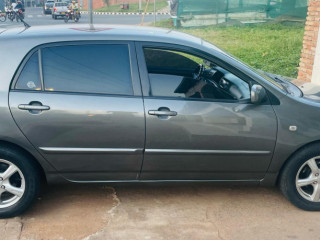 Toyota Corolla hatchback 2005