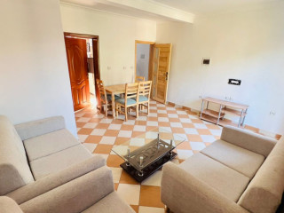 NYARUTARAMA very affordable furnished 3Bedrooms apartments for rent