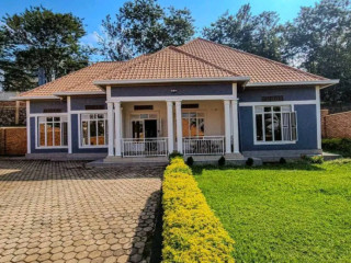 Nice house for sale in gishushu on good condition