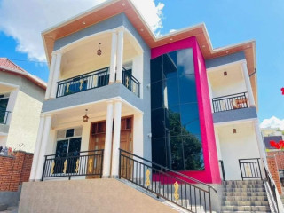 Beautiful full furnished house for rent in kibagabaga