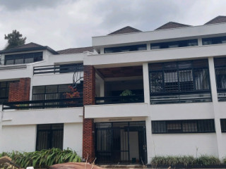 Kigali office house available for rent in Kimihurura