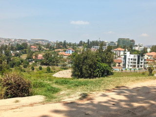 Nyarutarama plot for sale 500M
