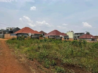 Plot for sale in kicukiro at agood place