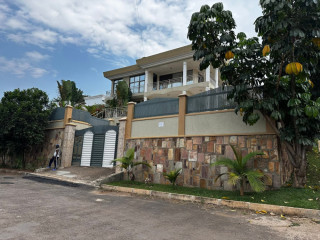 Un furnished house for rent in kacyiru