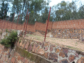 House with big plot for sale in Nyamirambo on top mountain