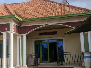 Bk 13 sonatube near by unilak university very beautiful full furnished apartment available for rent.
