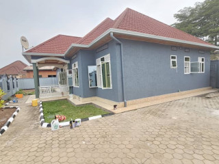 Kigali house for rent in Kagarama Muyange