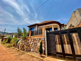 Kigali House for rent in Kicukiro Rebero