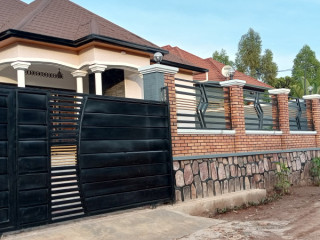 Inzu igurishwa kimironko zindiro