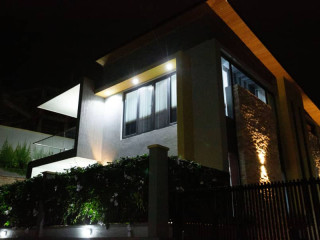 V146 Kiyovu Kiyovu very nice Full furnished house for rent with Nice View.