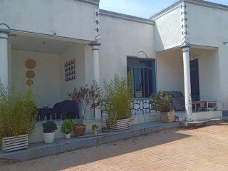 Kigali House for sale in Kacyiru