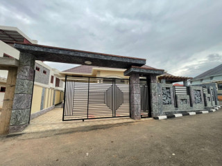 Kigali House for sale in Kicukiro Kagarama