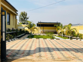 Kigali Rwanda house for sale in Kanombe Busanza