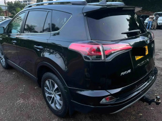 Toyota RAV4 Hybrid 2017 For Sale