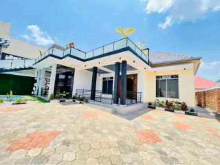 Kibagabaga house for sale in Kigali at 200 opM 4 spacious bedrooms 3 modern bathrooms
