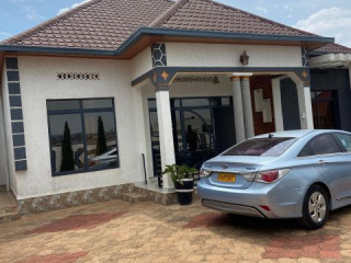 Kanombe house for sale in Kigali