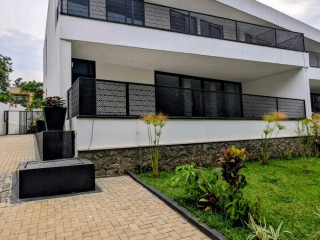 Kiyovu nice full furnished house for rent