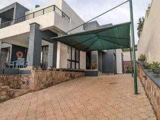Kinyinya beautiful house for rent in Kigali