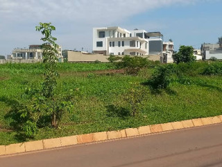 KINYINYA PLOT FOR SALE