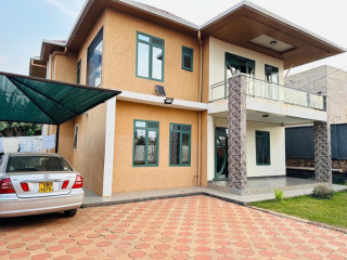 Kibagabaga modern house for sale in Kigali