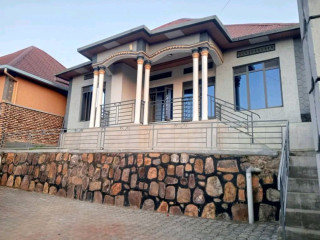 Unfurnished house available for rent at kanombe