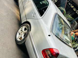 Benz c200