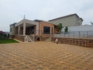 Rusororo unfurnished house for rent in Kigali