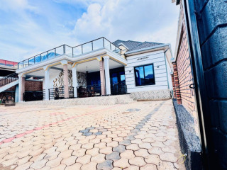 House for sale 180M kicukiro Kanombe