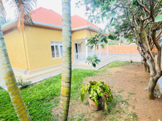 Kibagabaga furnished house for rent in Kigali