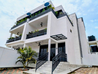 DM: 63 kicukiro kagarama Kagarama very nice and well furnished house for rent at the lowest price in Kigali Rwanda