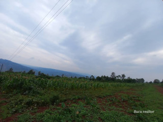 Plot for sale in rugende at agood place