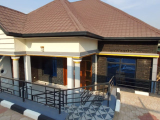 Kigali house for sale in Kabeza Rubirizi