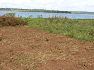 Land for sale in Bugesera near airport of Rwanda near the lake
