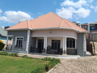 Kibagabaga house for sale 250M