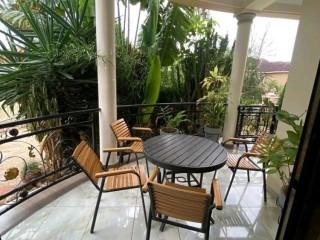 Gacuriro 3bedrooms apartment for rent at $1000 in good location