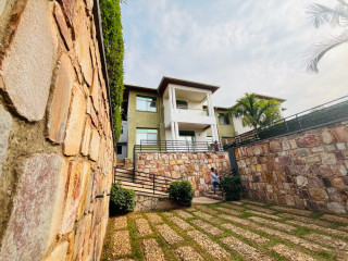 Gacuriro unfurnished house for rent in Kigali