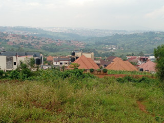 Ikibanza kigurishwa Mubirembo byakinyinya