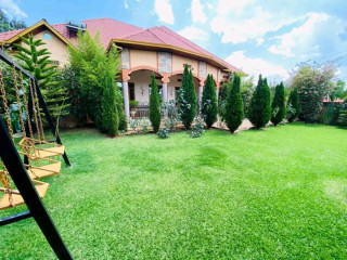 Kigali Rwanda house for rent in Rebero BNR