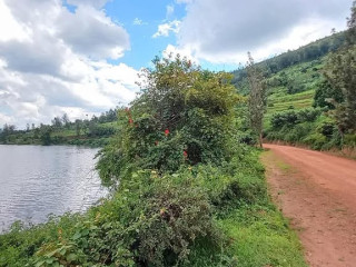 Rwesero muhazi plot for sale