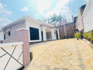 Kimironko very nice 4bedrooms ,3bathrooms house for sale