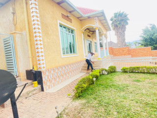 Kimironko furnished house for rent in Kigali